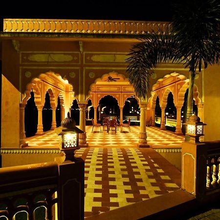 R Chandra'S Palace By Inspira Chomu Exterior foto