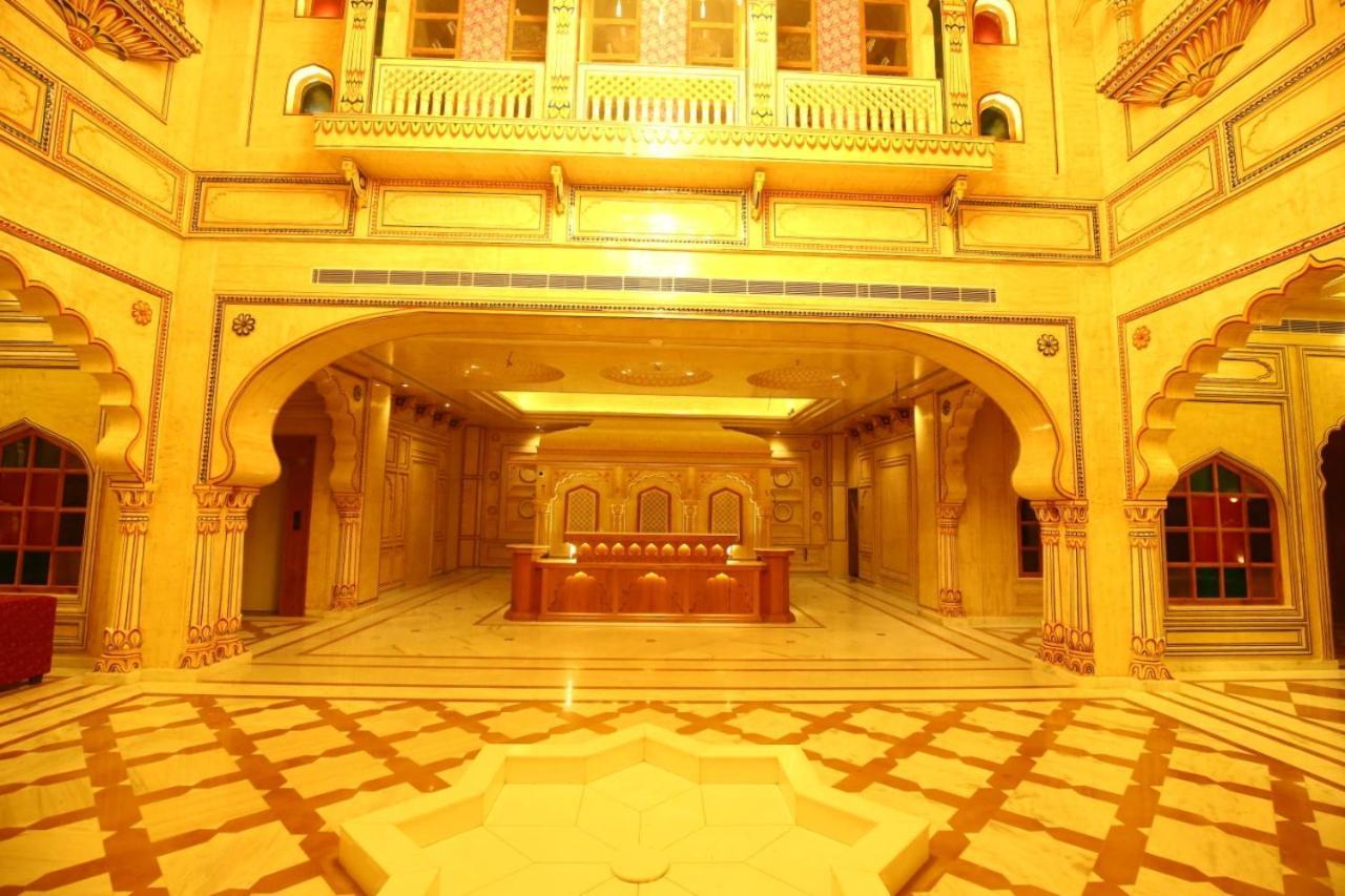 R Chandra'S Palace By Inspira Chomu Exterior foto